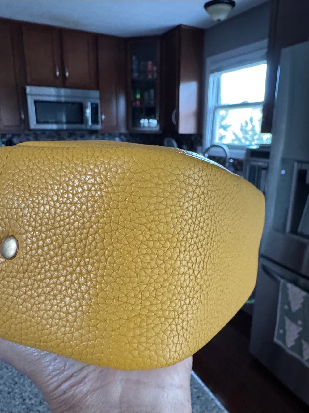 💛Tory Burch 🌻Pebbled Leather Logo Camera Bag - Yellow